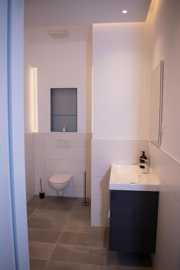 Luxury Cozy 2 Bdr Downtown Apt.5 Budapest Exterior photo